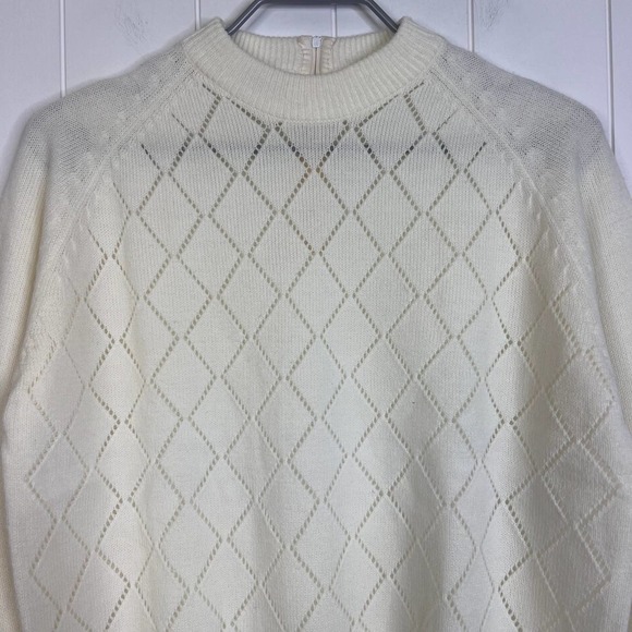 Vintage Montgomery Ward Ivory 100% Acrylic Mock Neck‎ Sweater SZ 44 - Picture 3 of 6